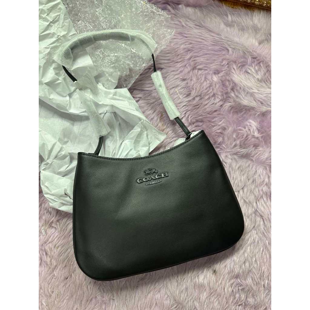ORIG & IMPORTED CCH Penelope Shoulder Black Bag