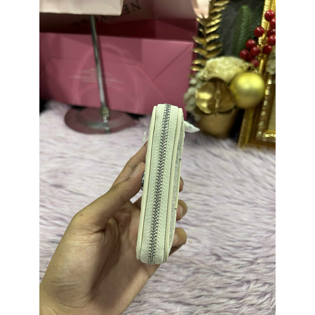 ORIG & IMPORTED CCH Essential Small Zip Around Card Case In Signature Jacquard White Wallet