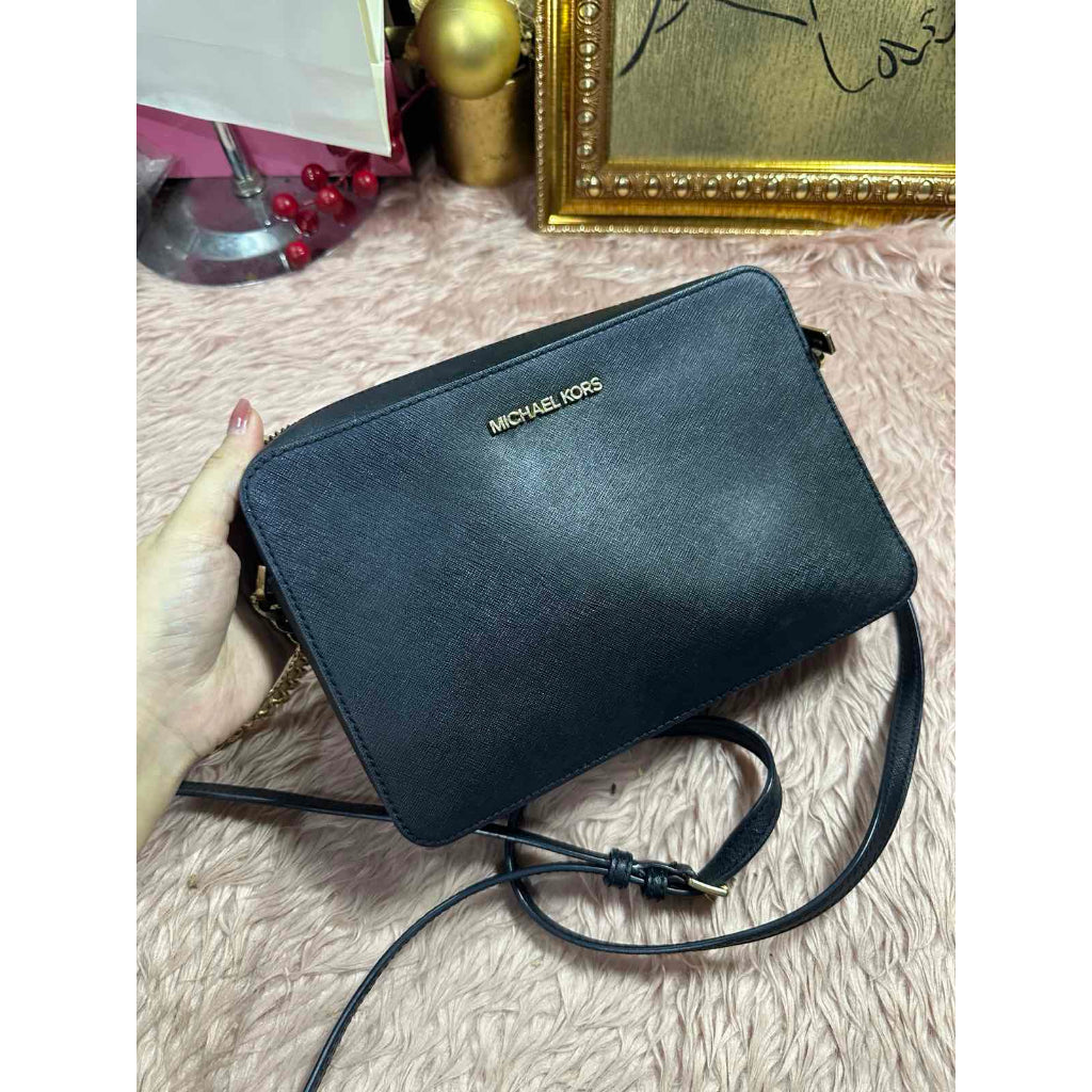 ORIG Preloved MK Black Jet Set Camera Bag