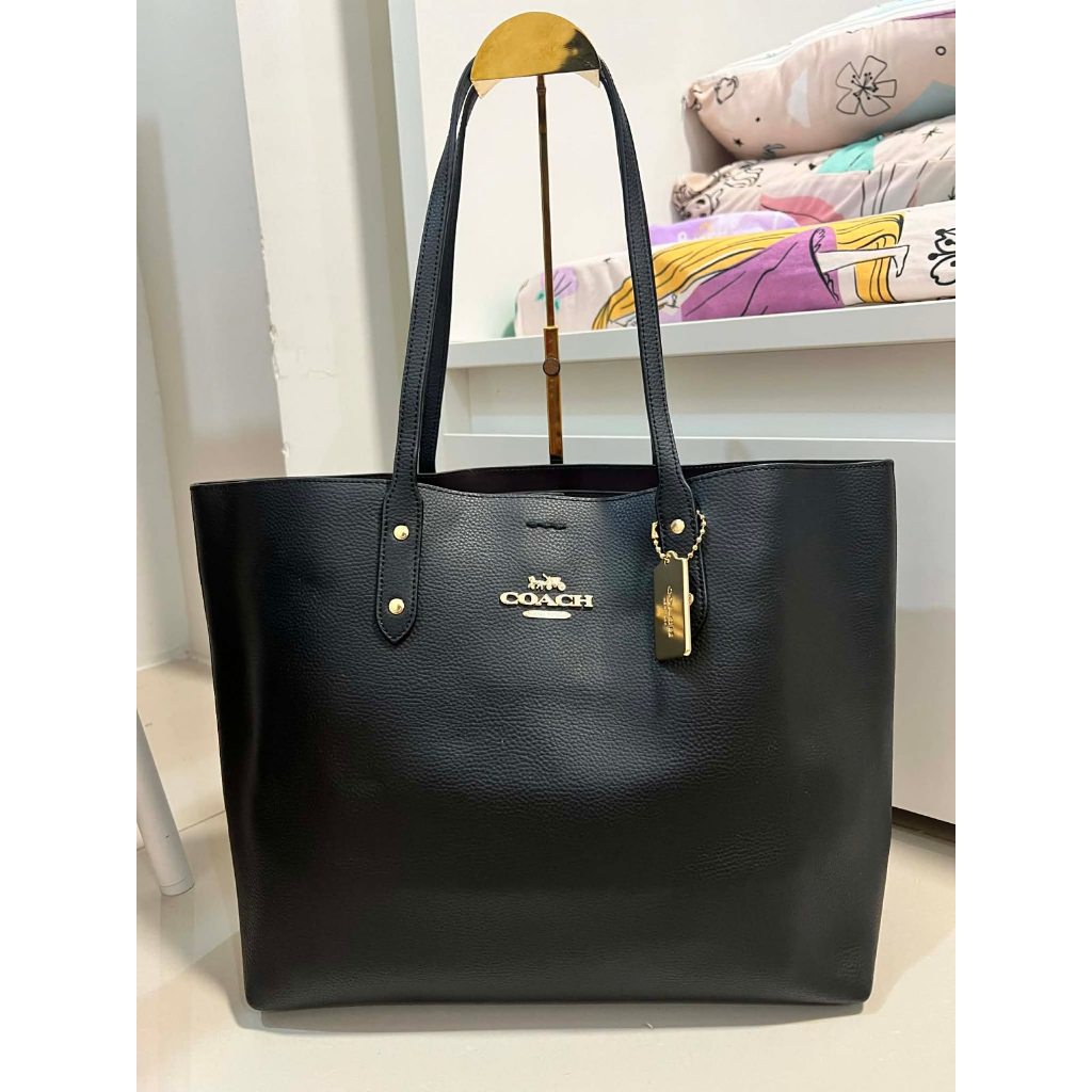 ORIG Preloved CCH  Town Tote Black Large Bag