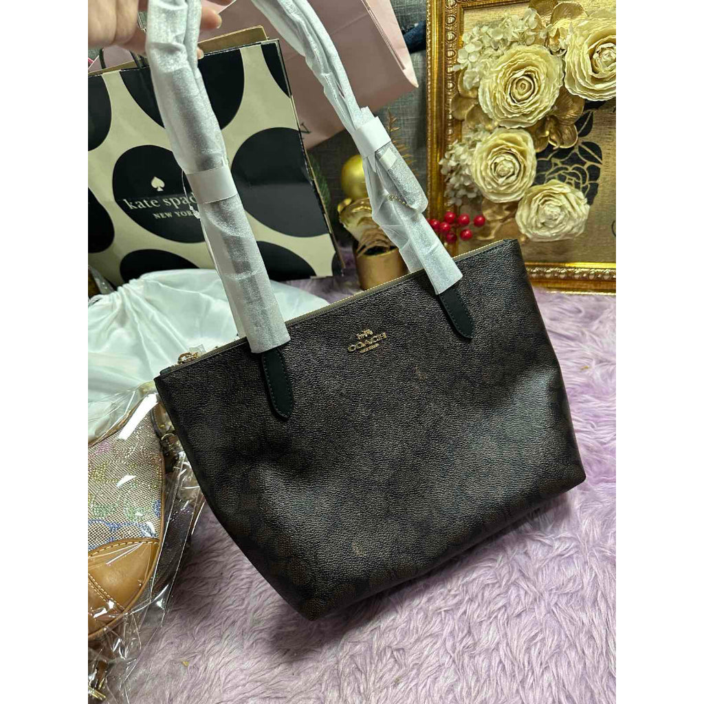 ORIG & IMPORTED CCH Fiona Zip Small Tote Brown Bag