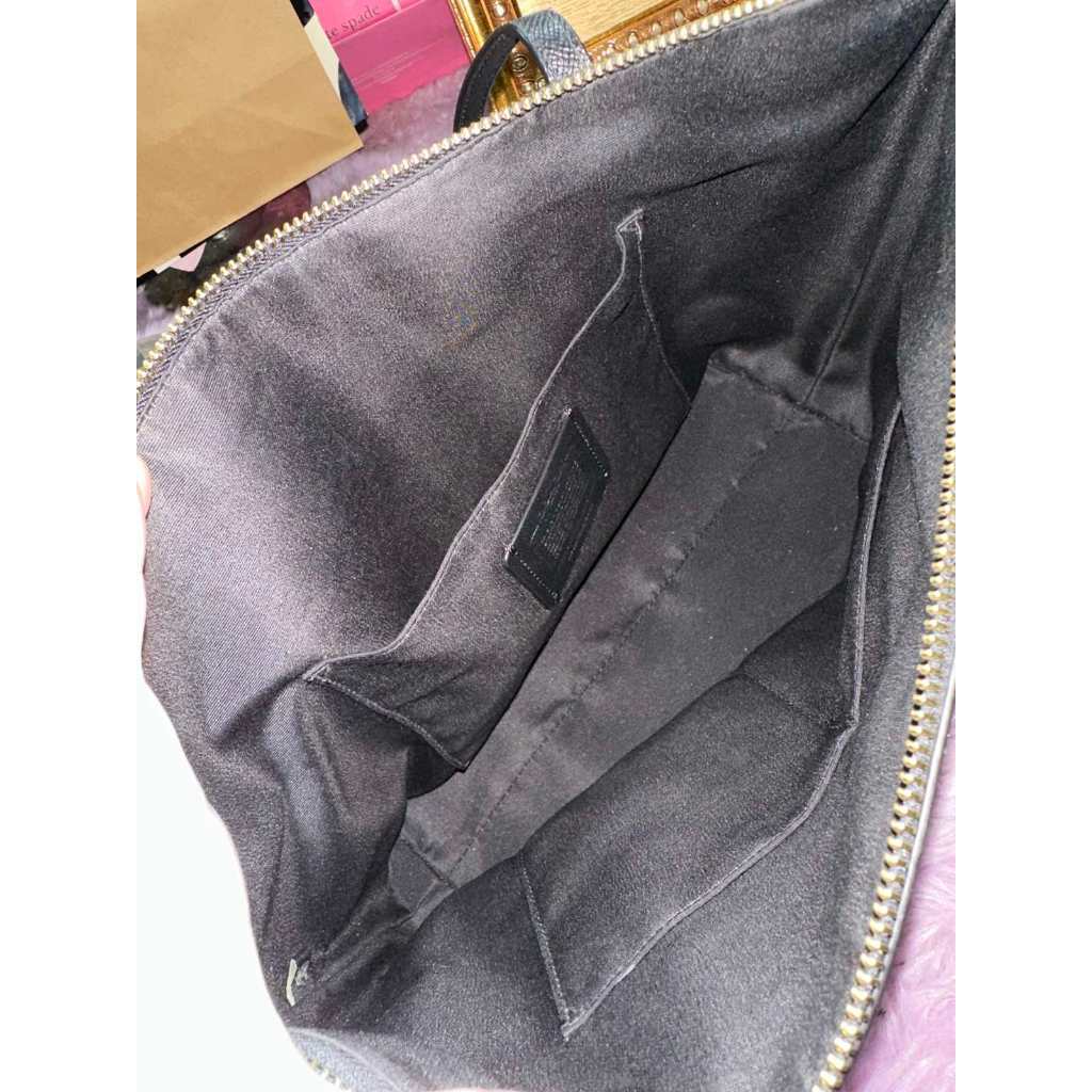 ORIG Preloved CCH Zip Top Tote Medium Black Bag