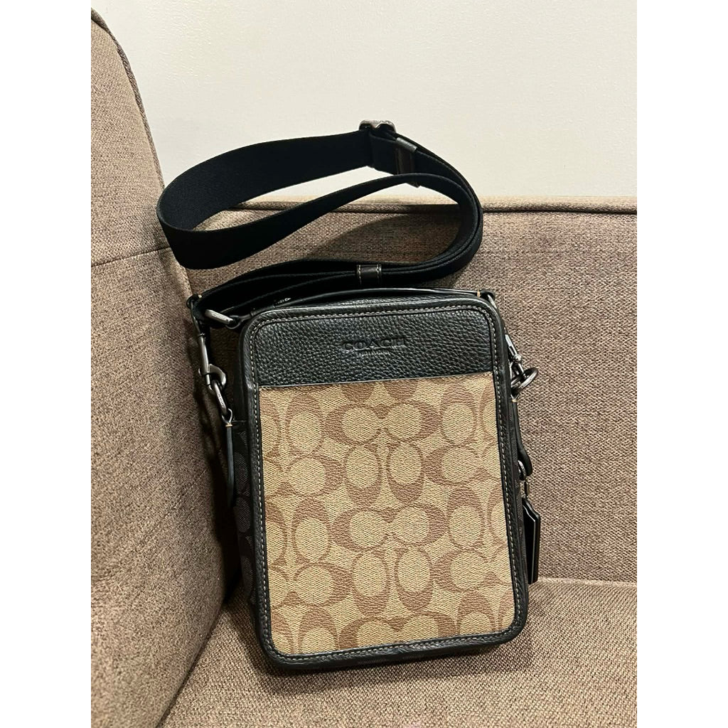 ORIG & IMPORTED CCH Sullivan Crossbody Men Bag In Signature Canvas Charcoal Khaki
