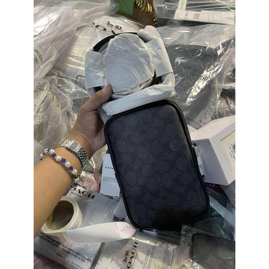ORIG & IMPORTED CCH Aden Crossbody Men's Phone Mini Bag Black