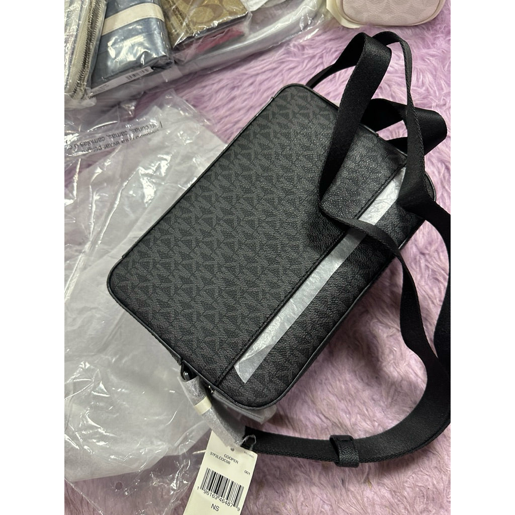 ORIG & IMPORTED MK Cooper Utility Signature Logo Camera Men Black/Blue Bag