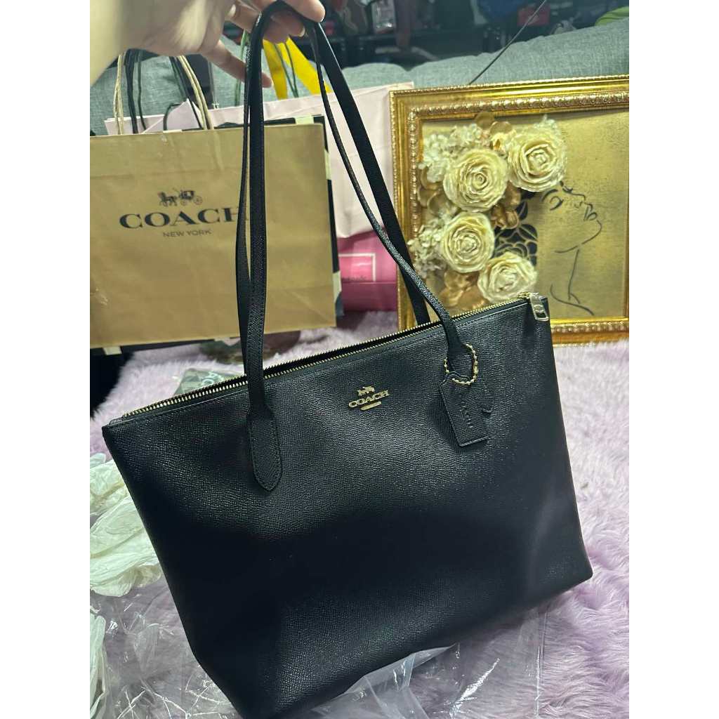 ORIG Preloved CCH Zip Top Tote Medium Black Bag