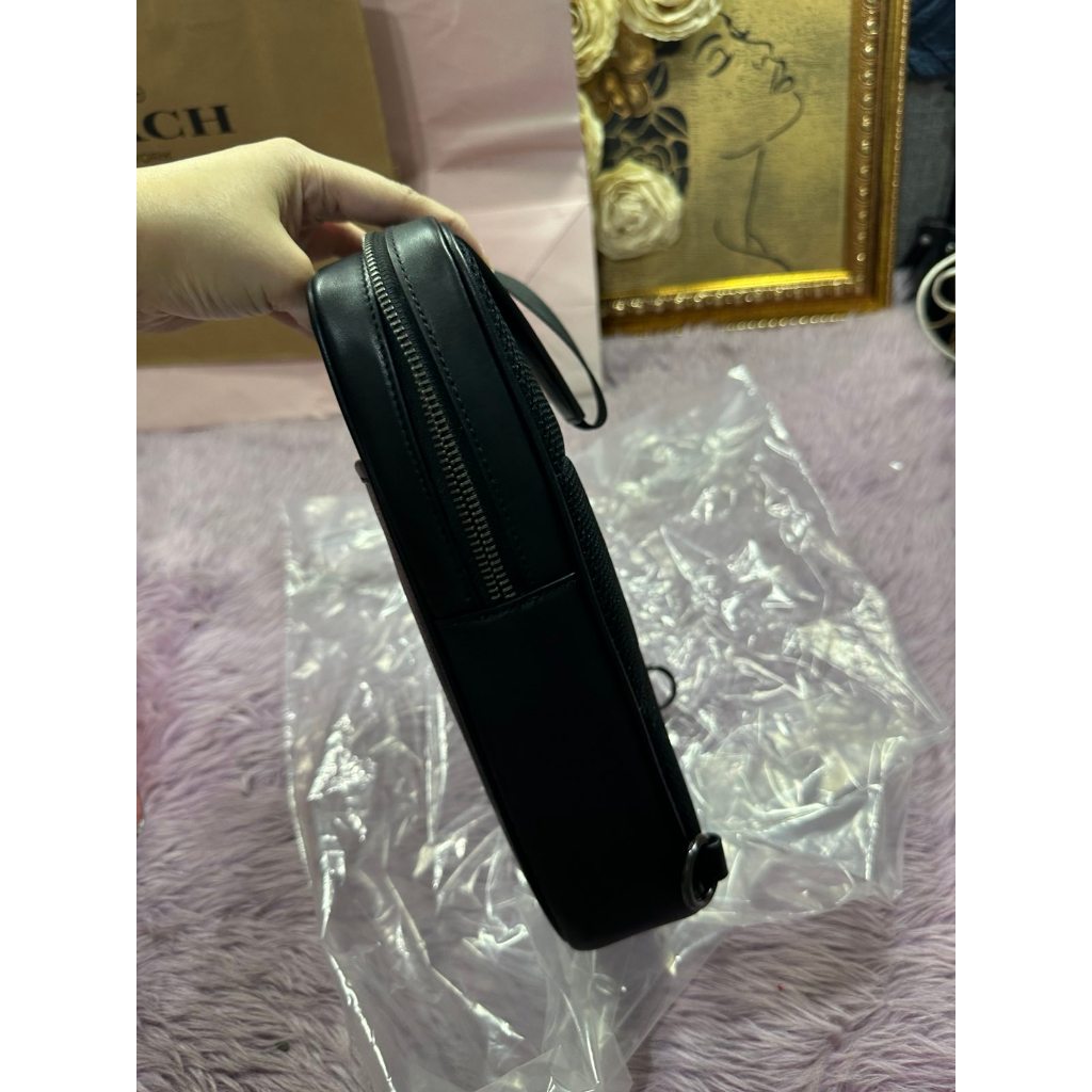 ORIG & IMPORTED CCH Turner Pack Men Black Body Bag