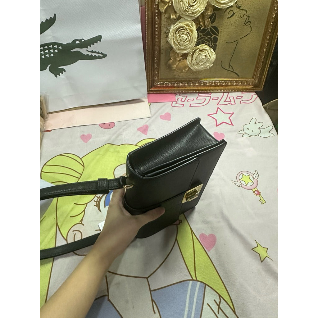 ORIG & IMPORTED KS Phoebe Turnlock Flap Shoulder Black Bag