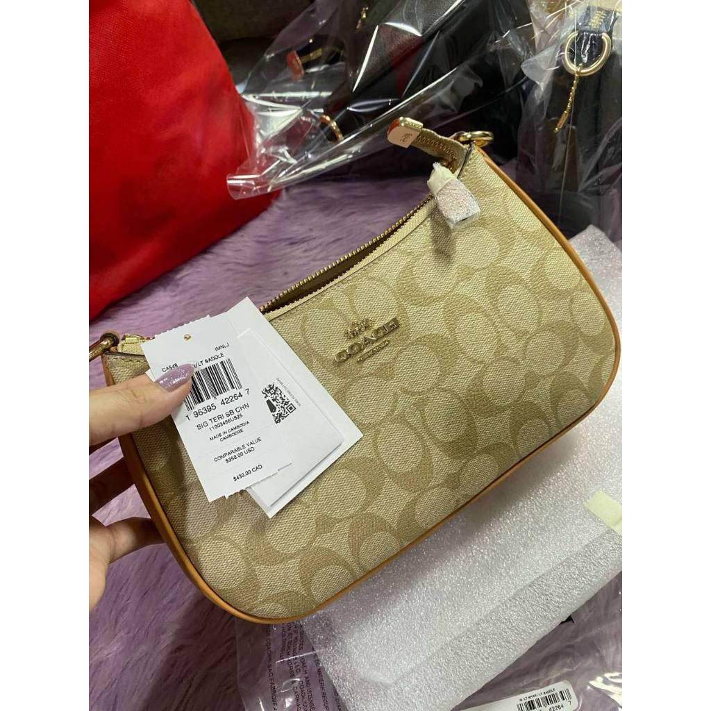 ORIG & IMPORTED RARE CCH Teri Shoulder Signature Saddle Light Brown Bag