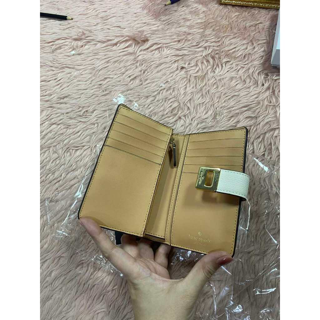 ORIG & IMPORTED KS Phoebe Medium White Bifold Wallet