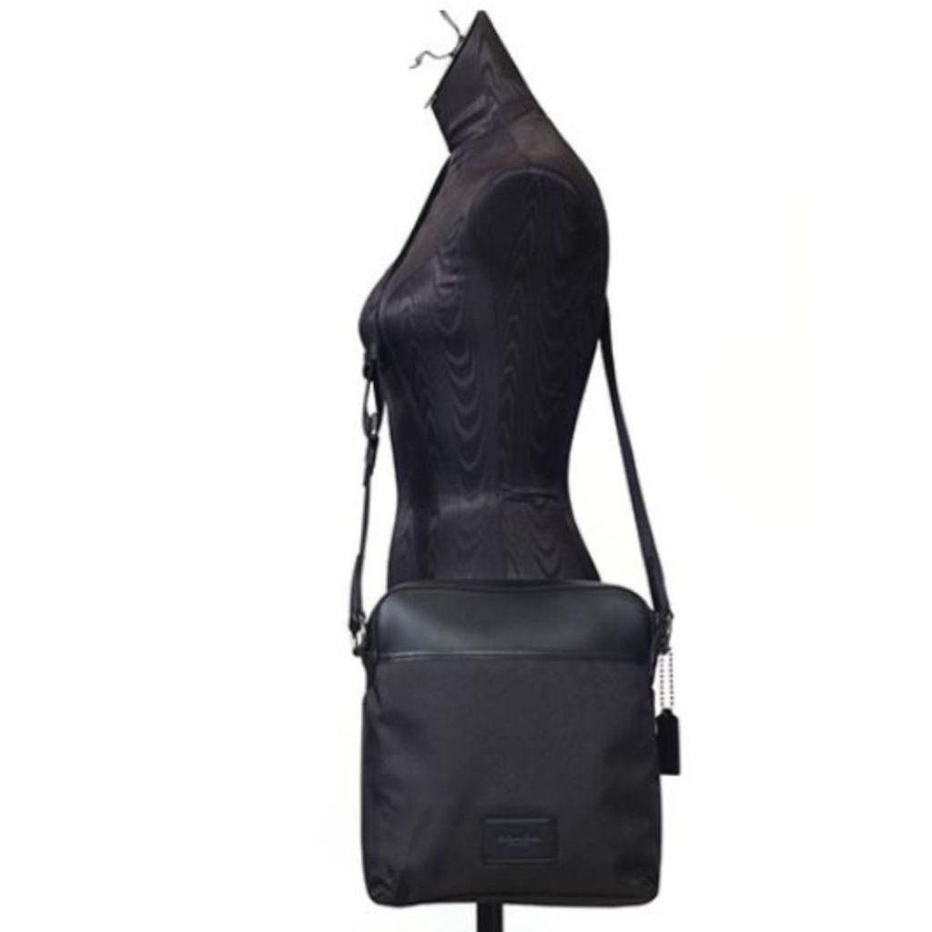 ORIG & IMPORTED CCH F37609 Nylon Men Black Bag