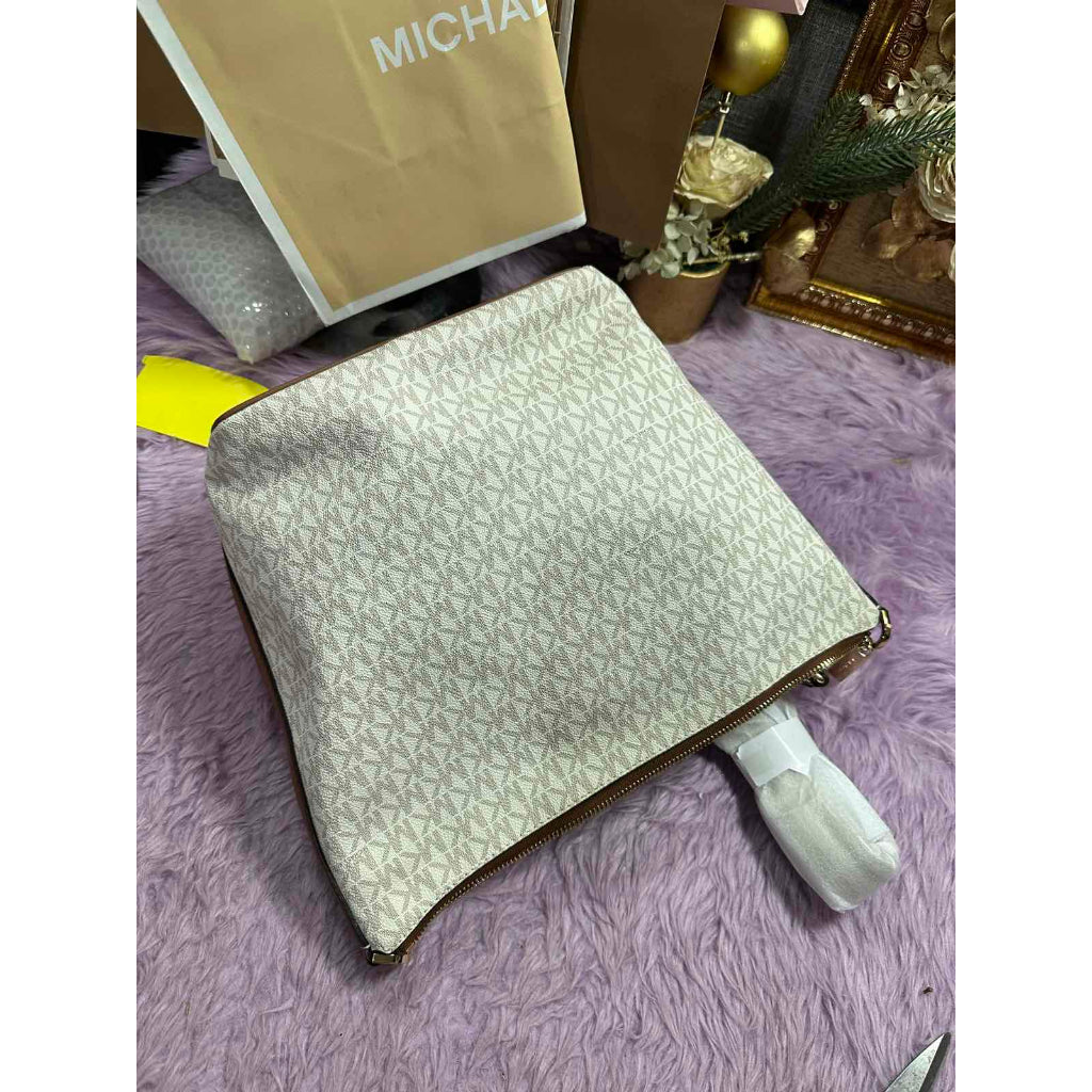 ORIG & IMPORTED MK Fulton Sport Shoulder Bucket Vanilla White Bag