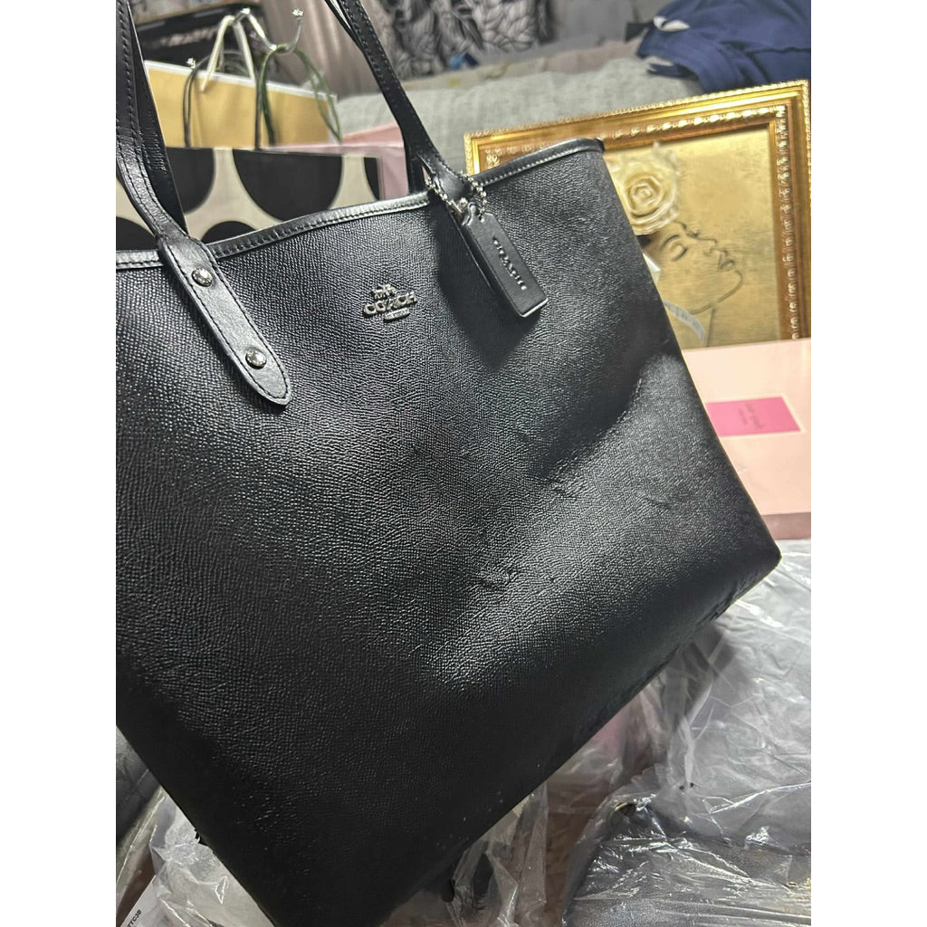 ORIG & IMPORTED CCH Reversible City Large Tote Bag With Tulip Print Black