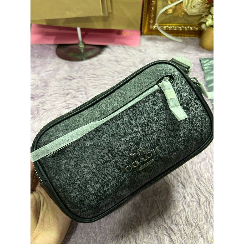 ORIG & IMPORTED CCH Elias Belt Black Men Bag In Signature Canvas