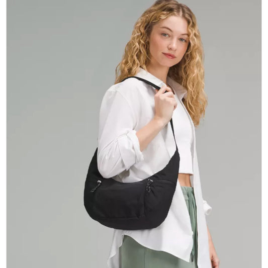 ORIG & IMPORTED Lululemon 6L Slouchy Sling Shoulder Nylon Black Bag