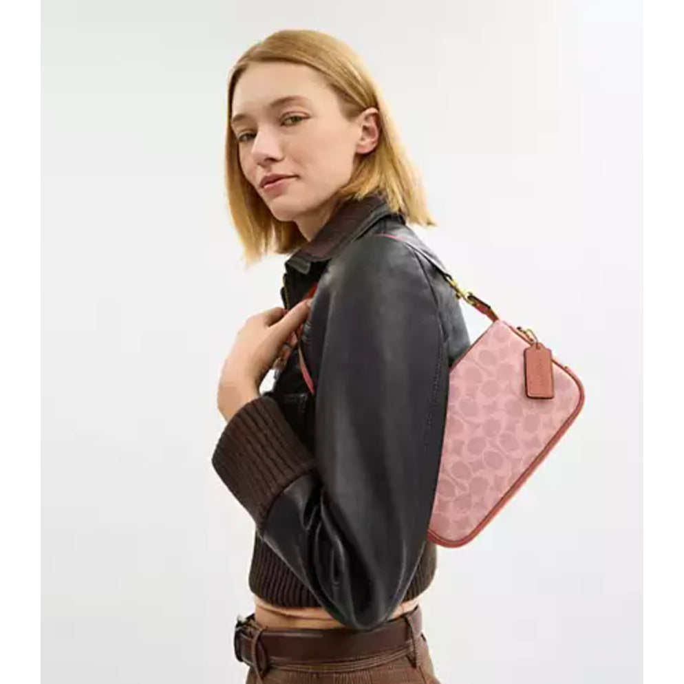 ORIG & IMPORTED CCH Retail Plaza 18 and 22 Small Shoulder Bag Pink