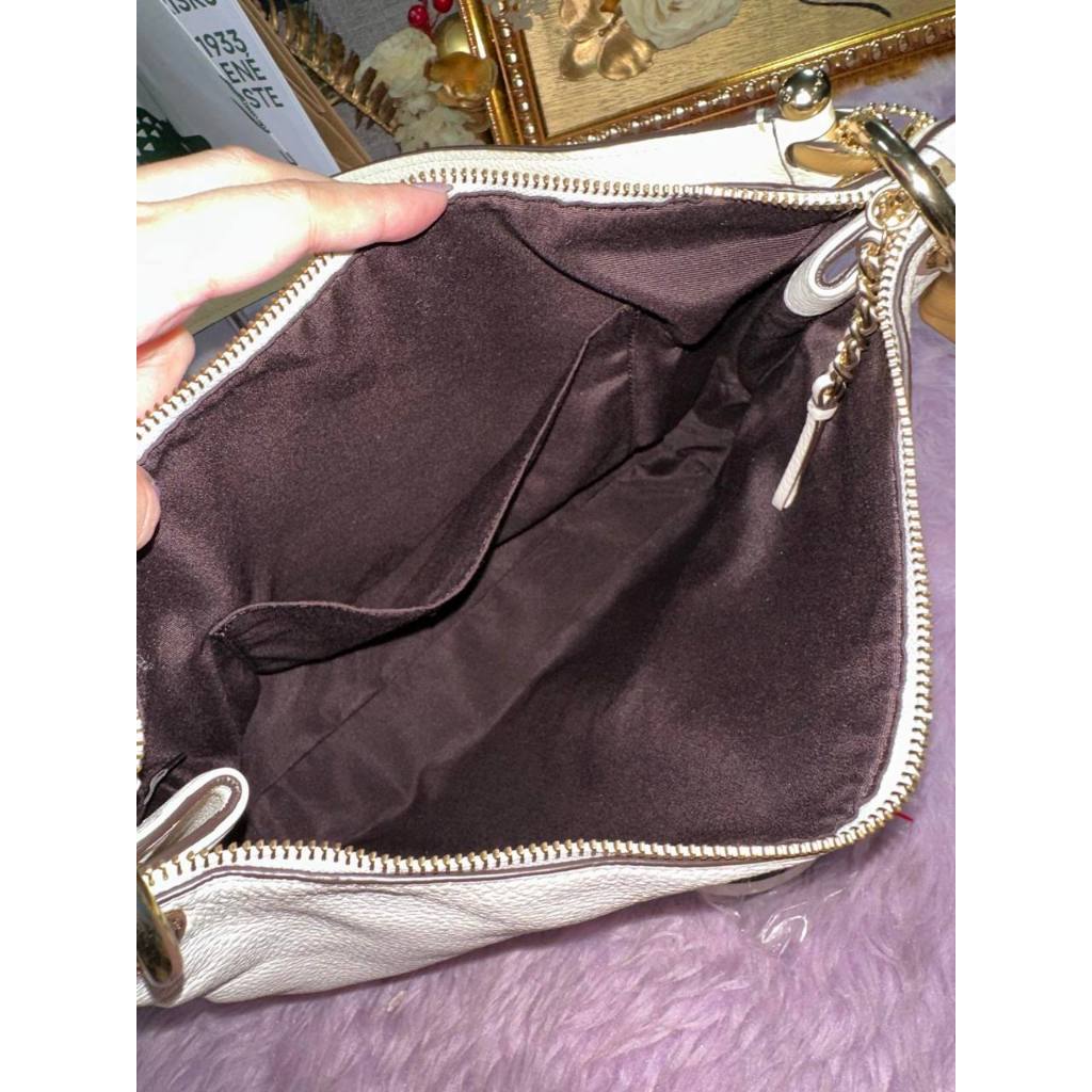 ORIG Preloved CCH Mia Shoulder White Bag