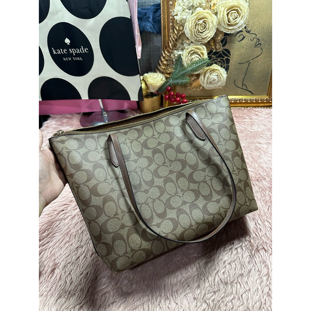 ORIG Preloved CCH Zip Top Medium Tote Bag Khaki Brown