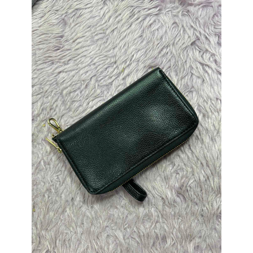 ORIG Preloved MK Fulton Phone Wristlet Medium Black Wallet