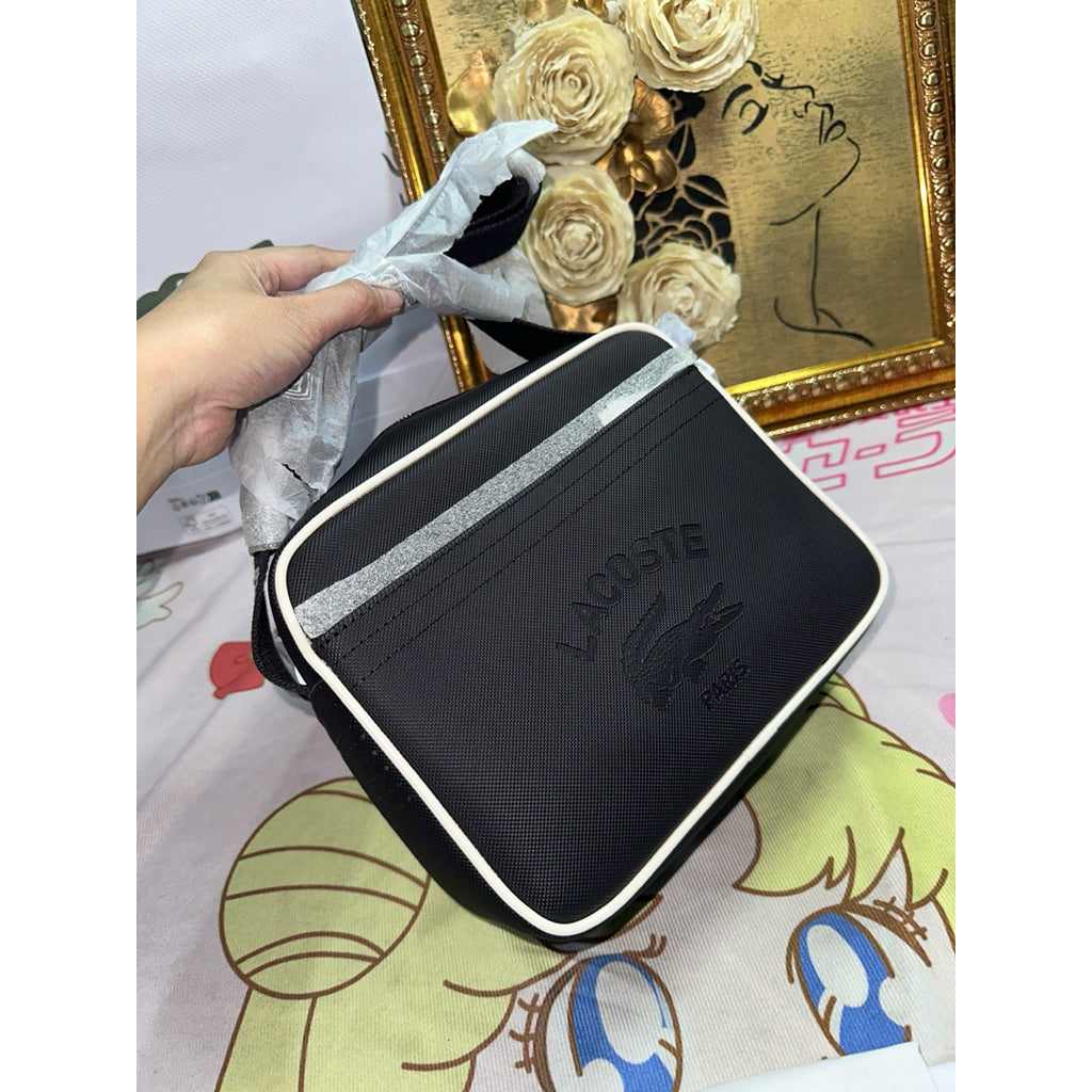 ORIG & IMPORTED LCT Medium Club 1930 Reporter Camera Black Men Bag