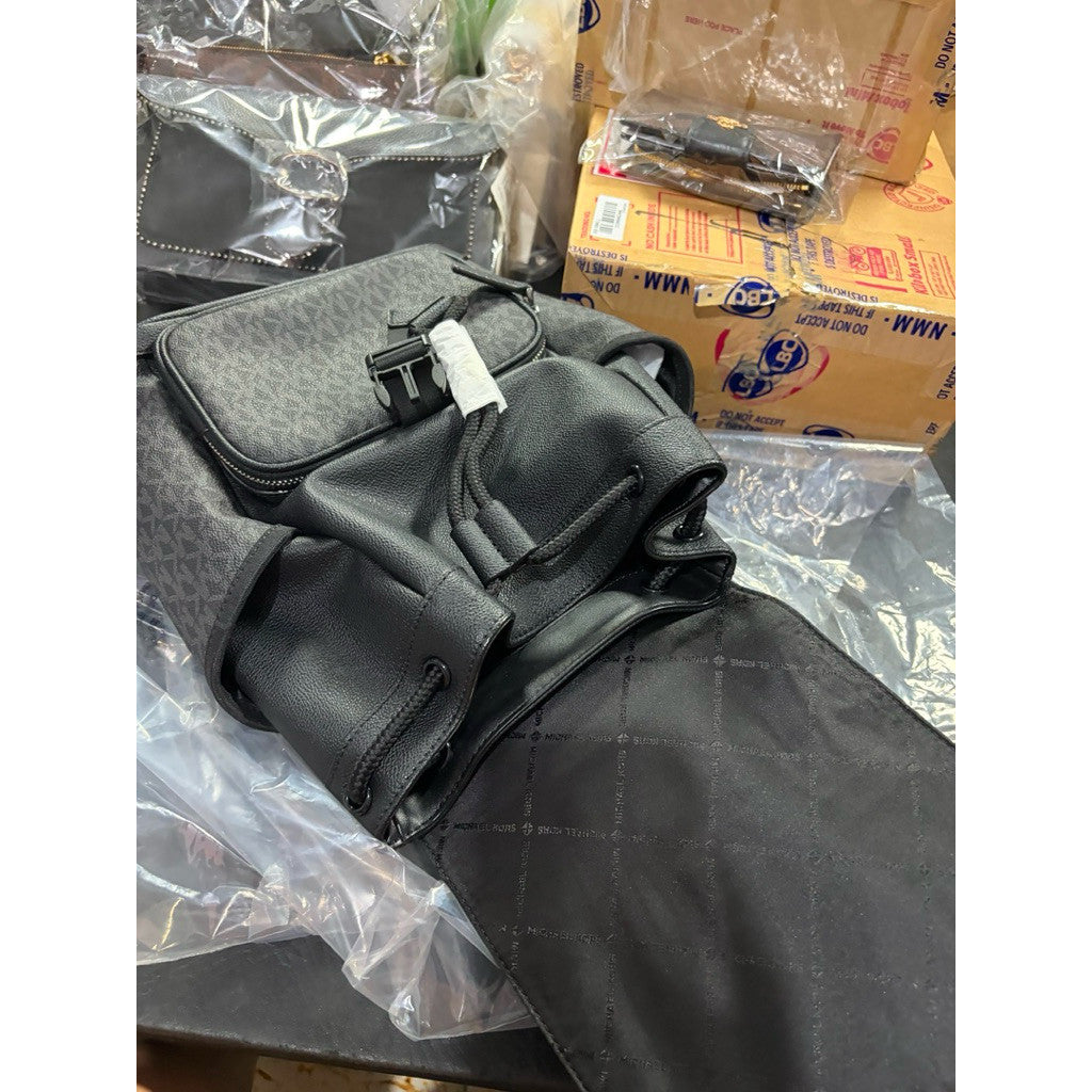ORIG & IMPORTED MK Cooper Sporty Sling Pack Body Men's Bag Signature Black