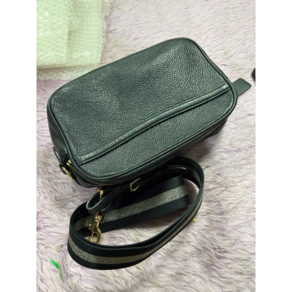 ORIG Preloved CCH Jes Crossbody Carriage Logo Black Camera Double Zip Bag