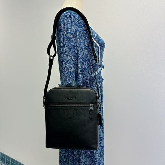 ORIG Preloved CCH Houston Flight Men's Bag Black