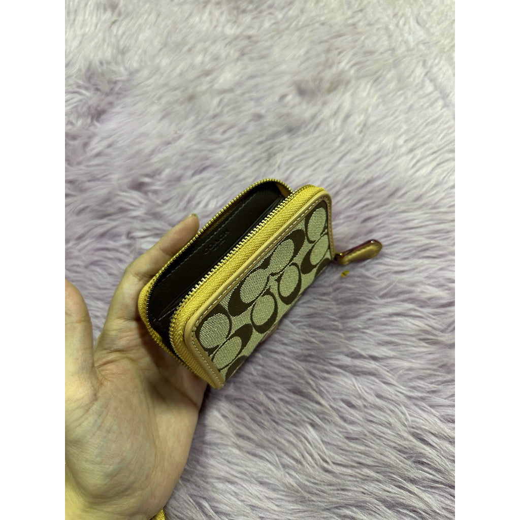 ORIG & IMPORTED CCH Essential Small Signature Jacquard Zip Around Brown Wallet