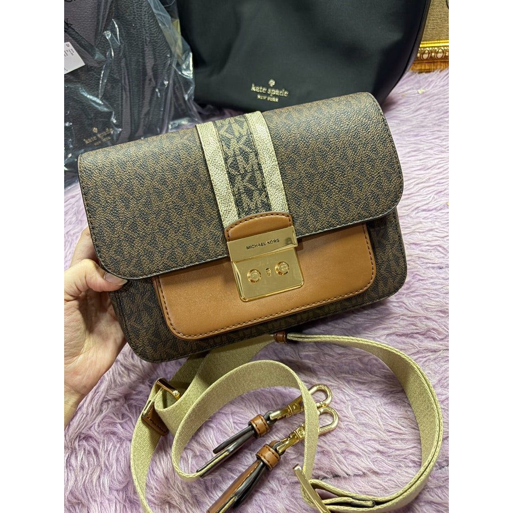 ORIG Preloved MK Sloan Editor Medium Flap Messenger Brown Bag