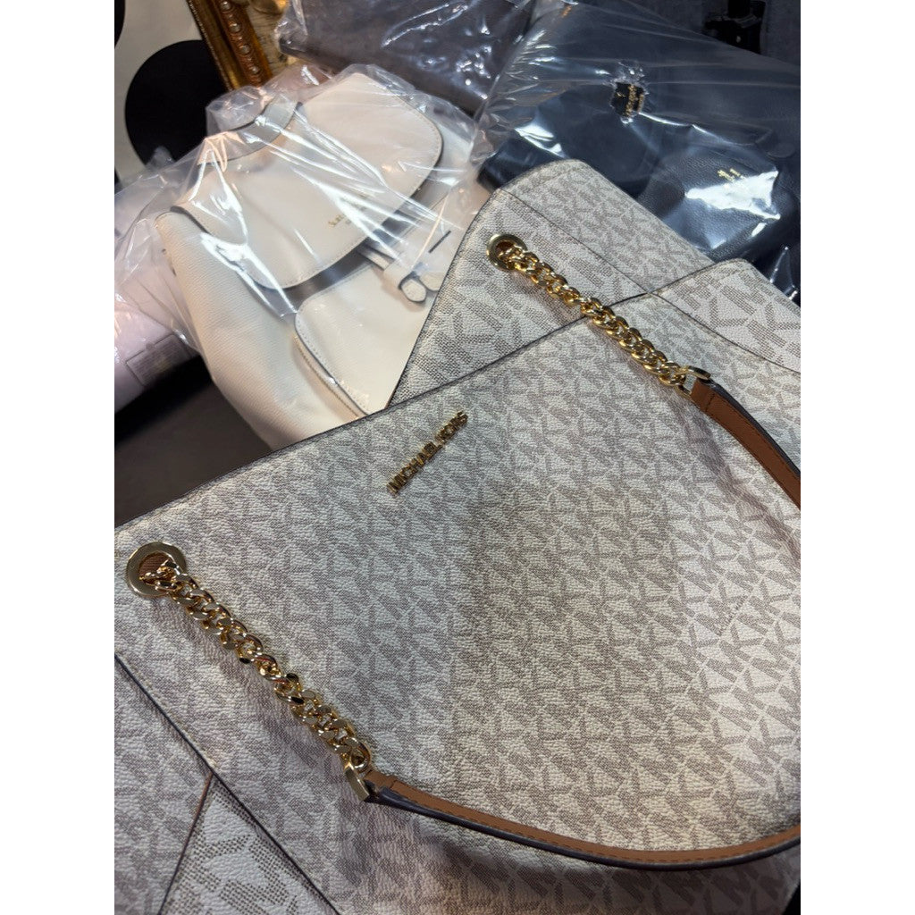 ORIG Preloved MK Jet Set Large Logo Shoulder Bag Vanilla White