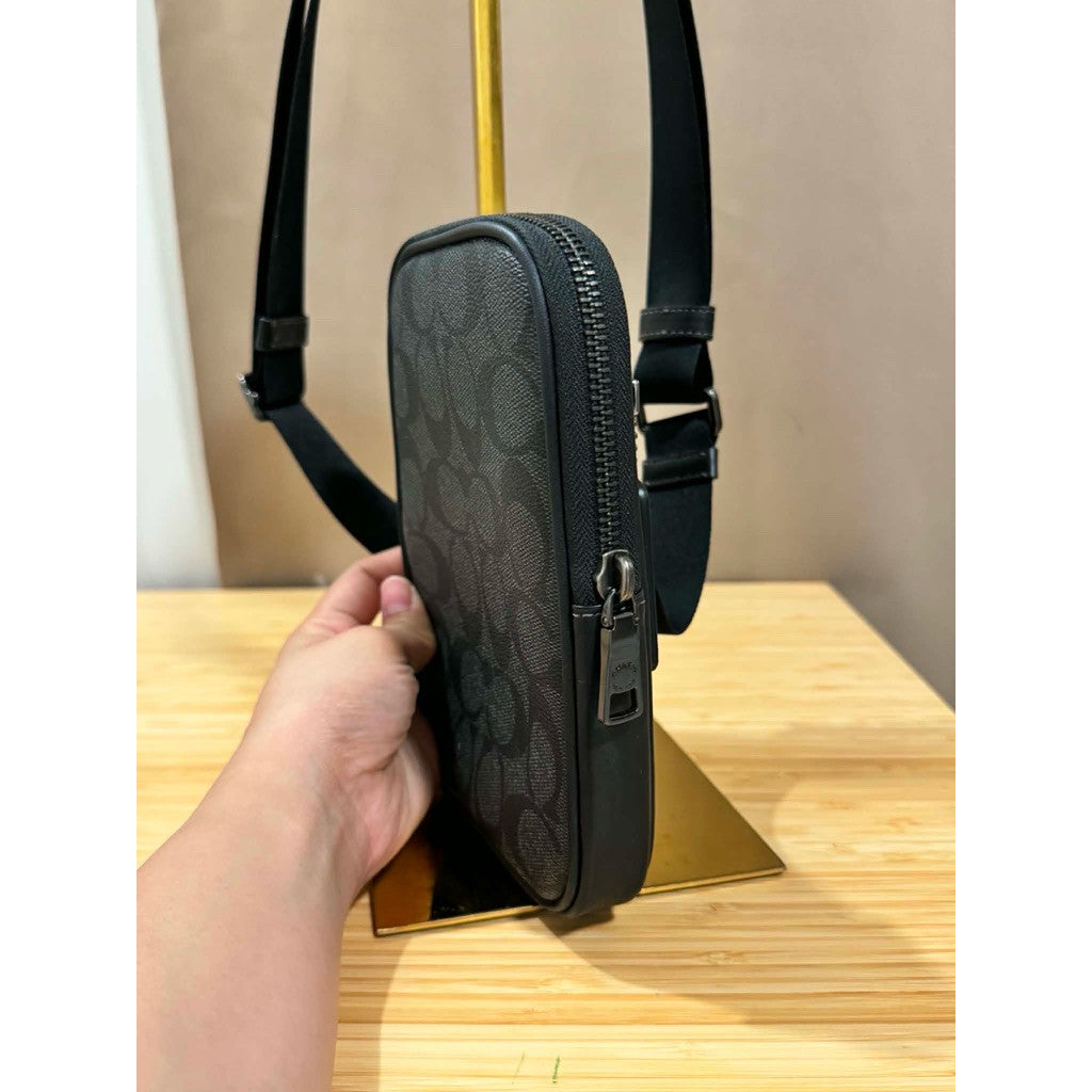 ORIG Preloved CCH Aden Crossbody Men's Phone Black Bag