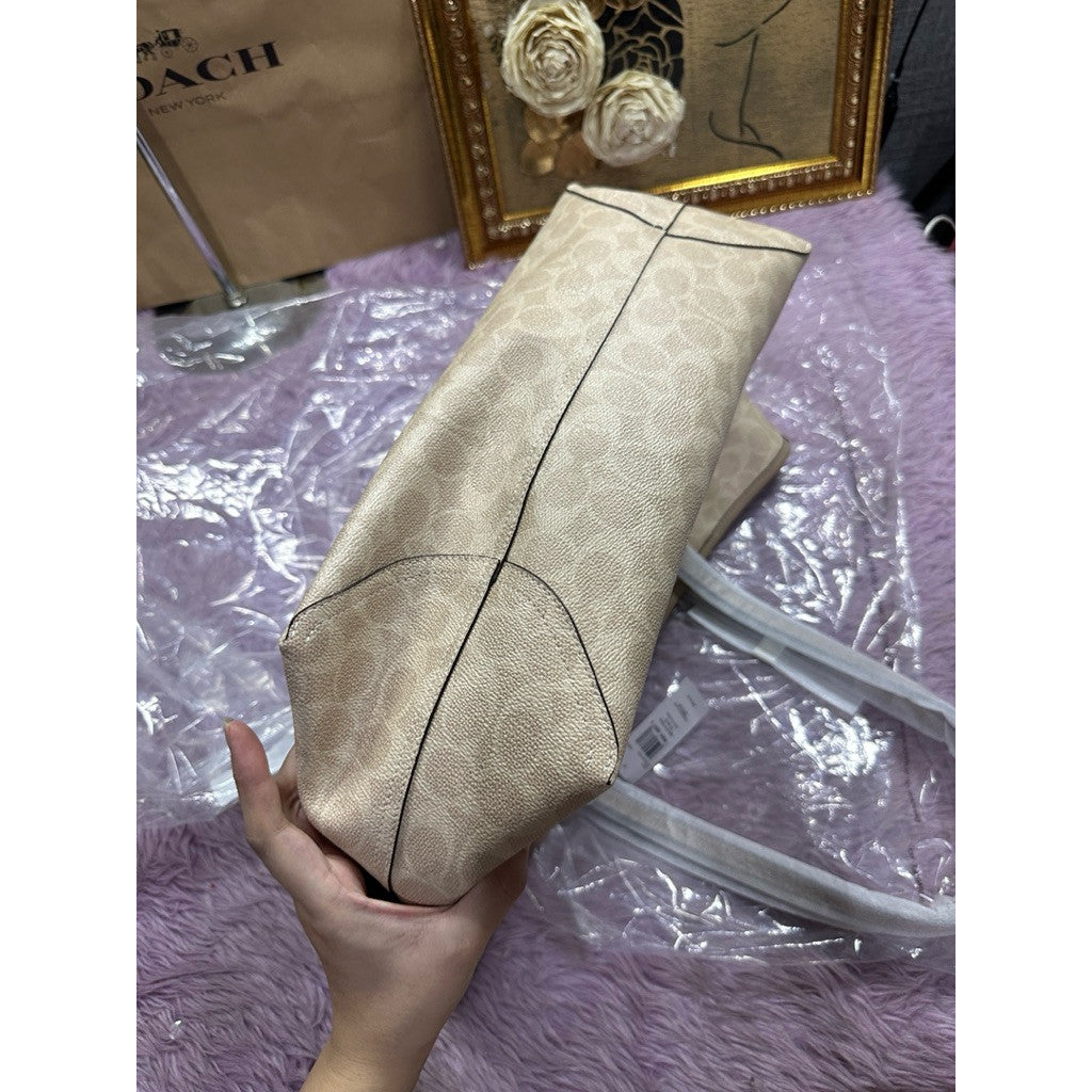 ORIG & IMPORTED CCH Large City Tote Bag In Sand/Taupe