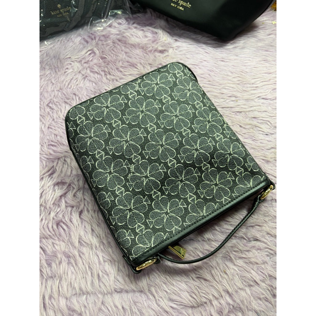 ORIG & IMPORTED KS Spade Flower Small Swingpack Slim Black/Beige Bag