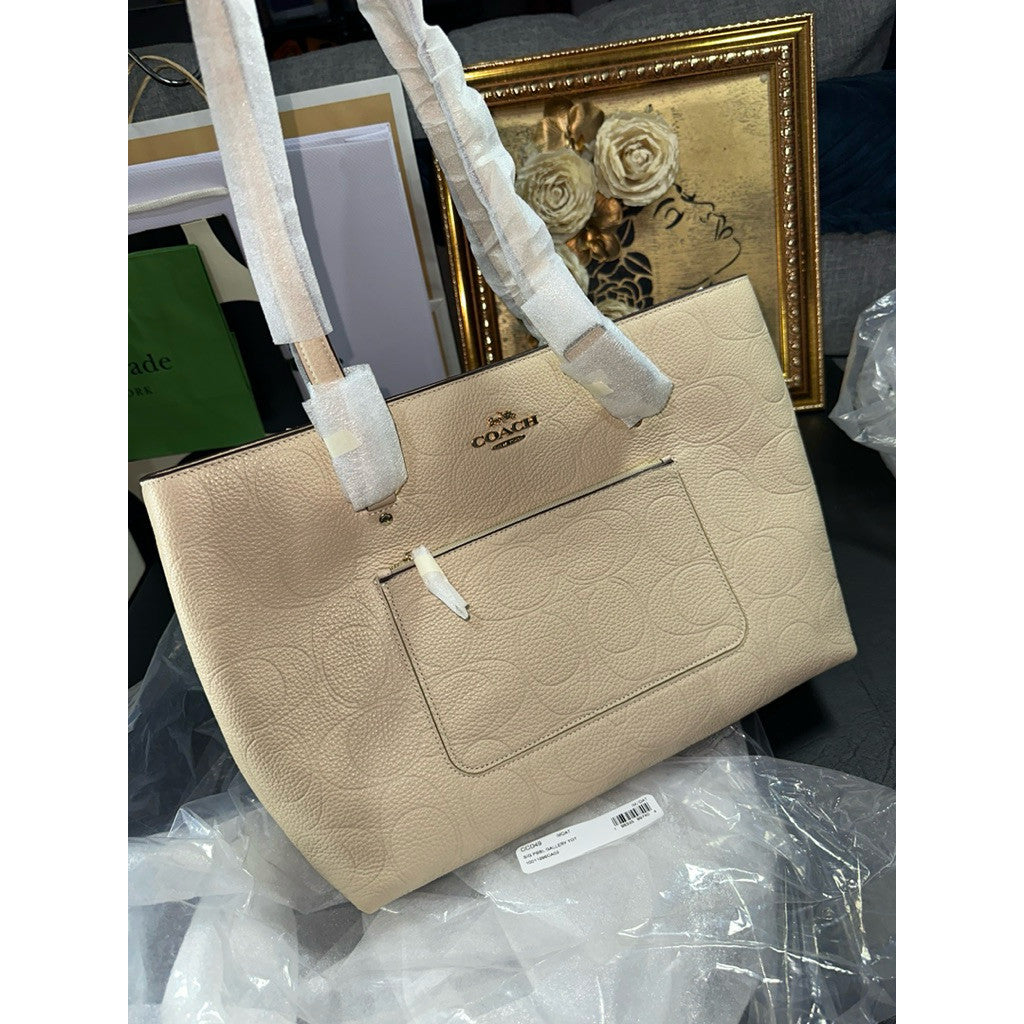 ORIG & IMPORTED CCH Station Large Tote Bag In Beige Oat
