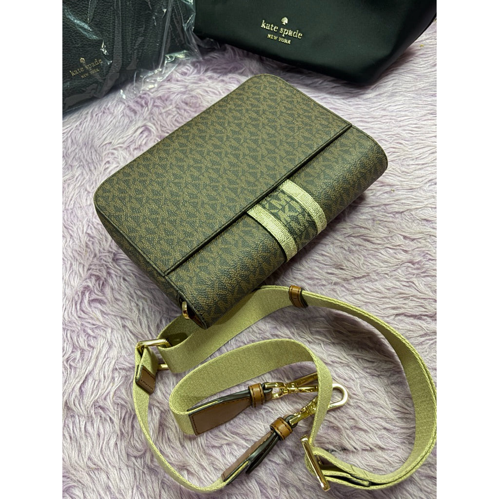 ORIG Preloved MK Sloan Editor Medium Flap Messenger Brown Bag