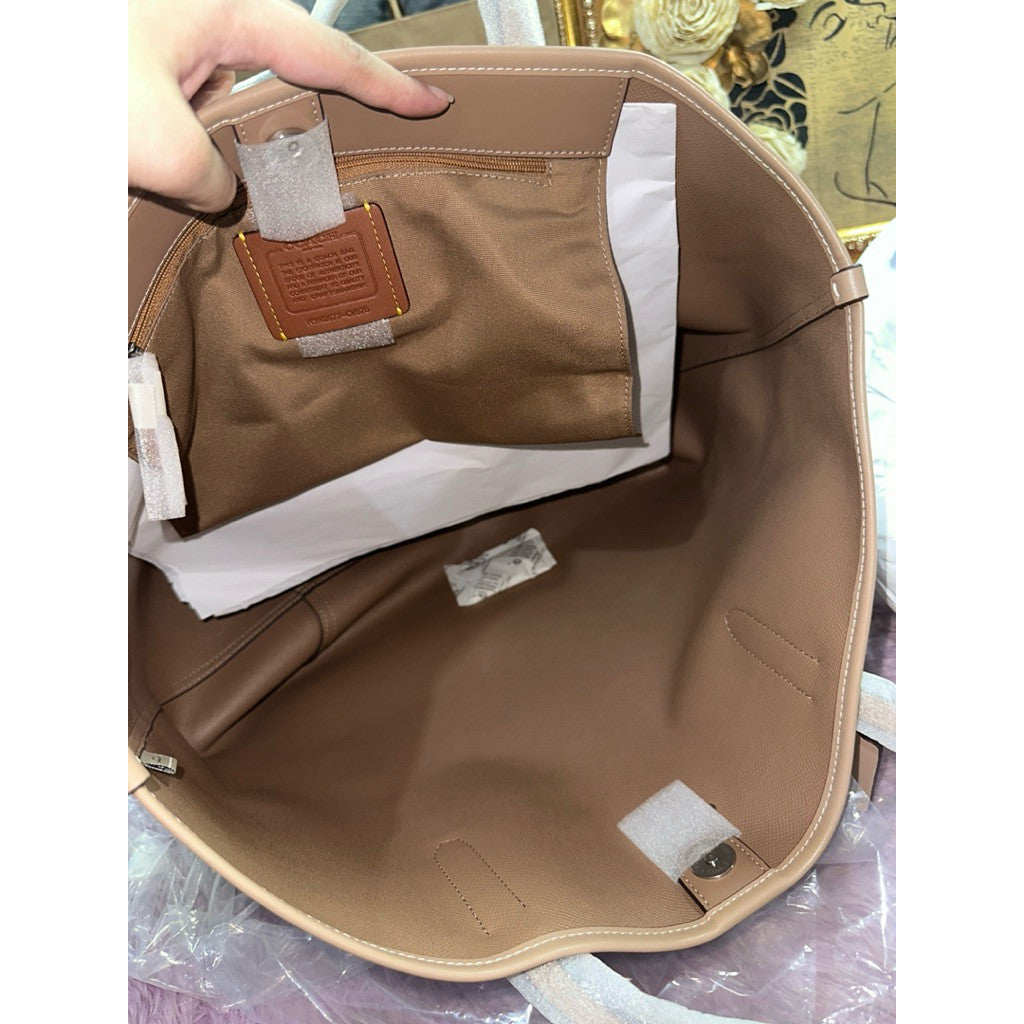 ORIG & IMPORTED CCH Large City Tote Bag In Sand/Taupe