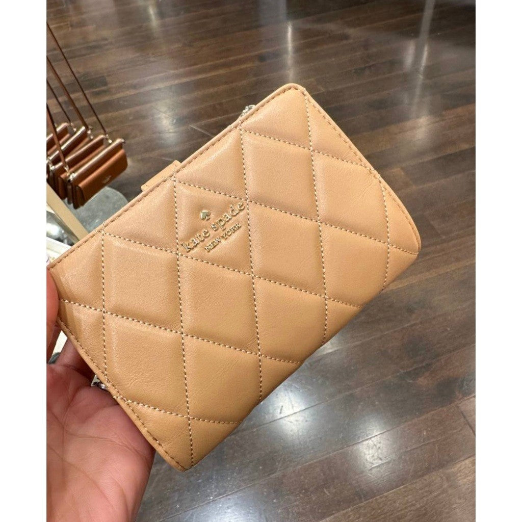 ORIG & IMPORTED KS Carey Quilted Leather Medium Bifold Wallet in Tiramisu Brown