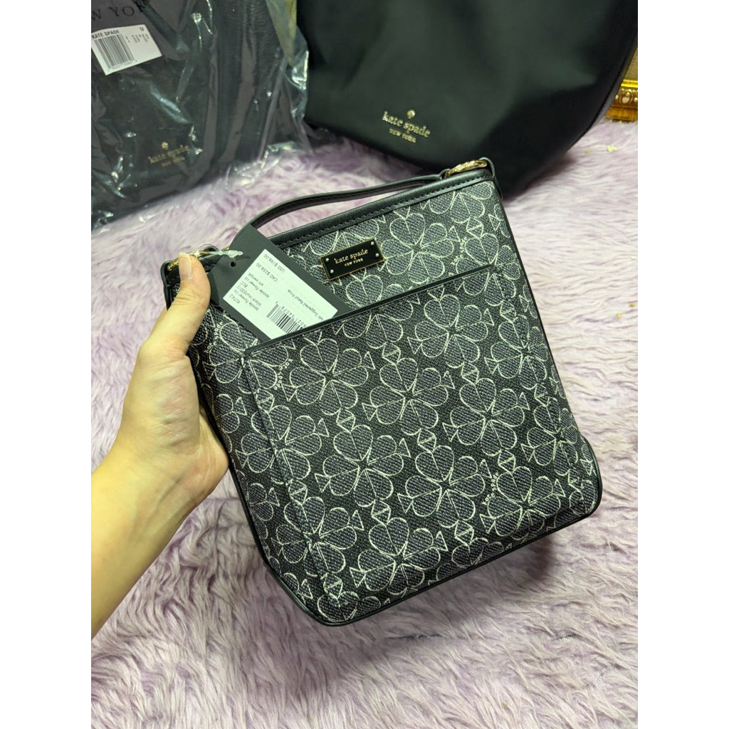 ORIG & IMPORTED KS Spade Flower Small Swingpack Slim Black/Beige Bag
