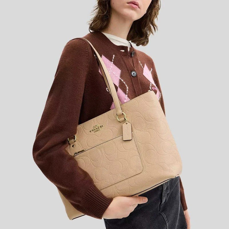 ORIG & IMPORTED CCH Station Large Tote Bag In Beige Oat