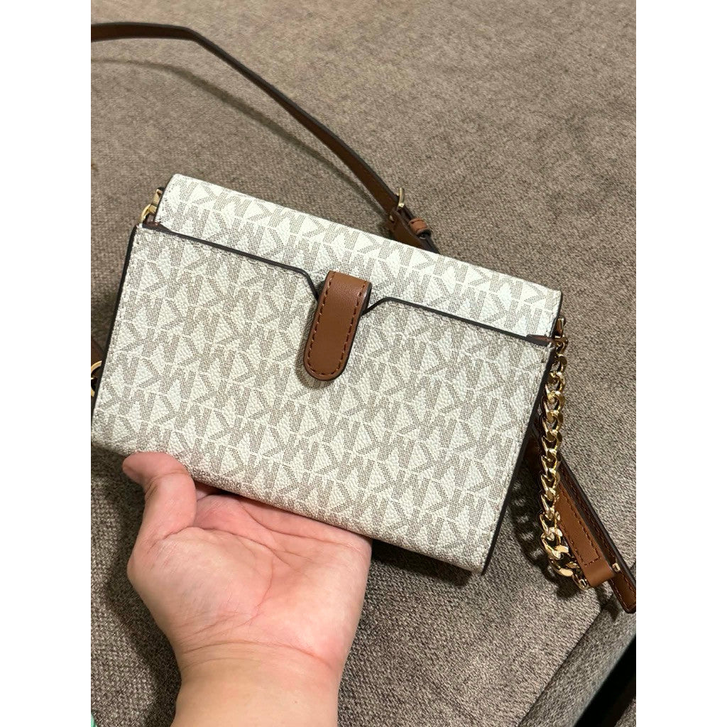ORIG Preloved MK Jet Set Travel Medium Phone Crossbody Small Vanilla/White Bag