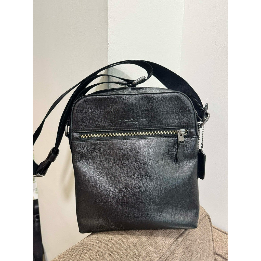 ORIG Preloved CCH Houston Flight Men's Bag Black
