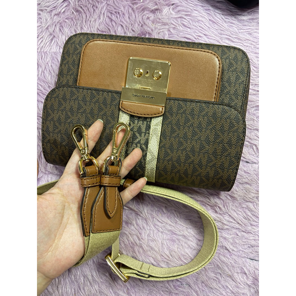 ORIG Preloved MK Sloan Editor Medium Flap Messenger Brown Bag