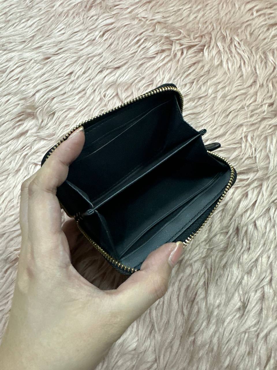 AUTHENTIC/ORIGINAL Preloved COACH Zip Around Coin Case Small Wallet Floral