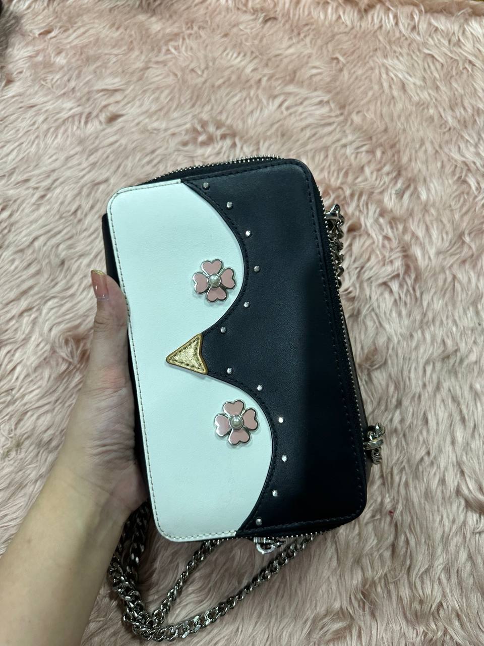 AUTHENTIC/ORIGINAL Preloved KS Penguin Frosty Chain Double Zip Crossbody Small Bag