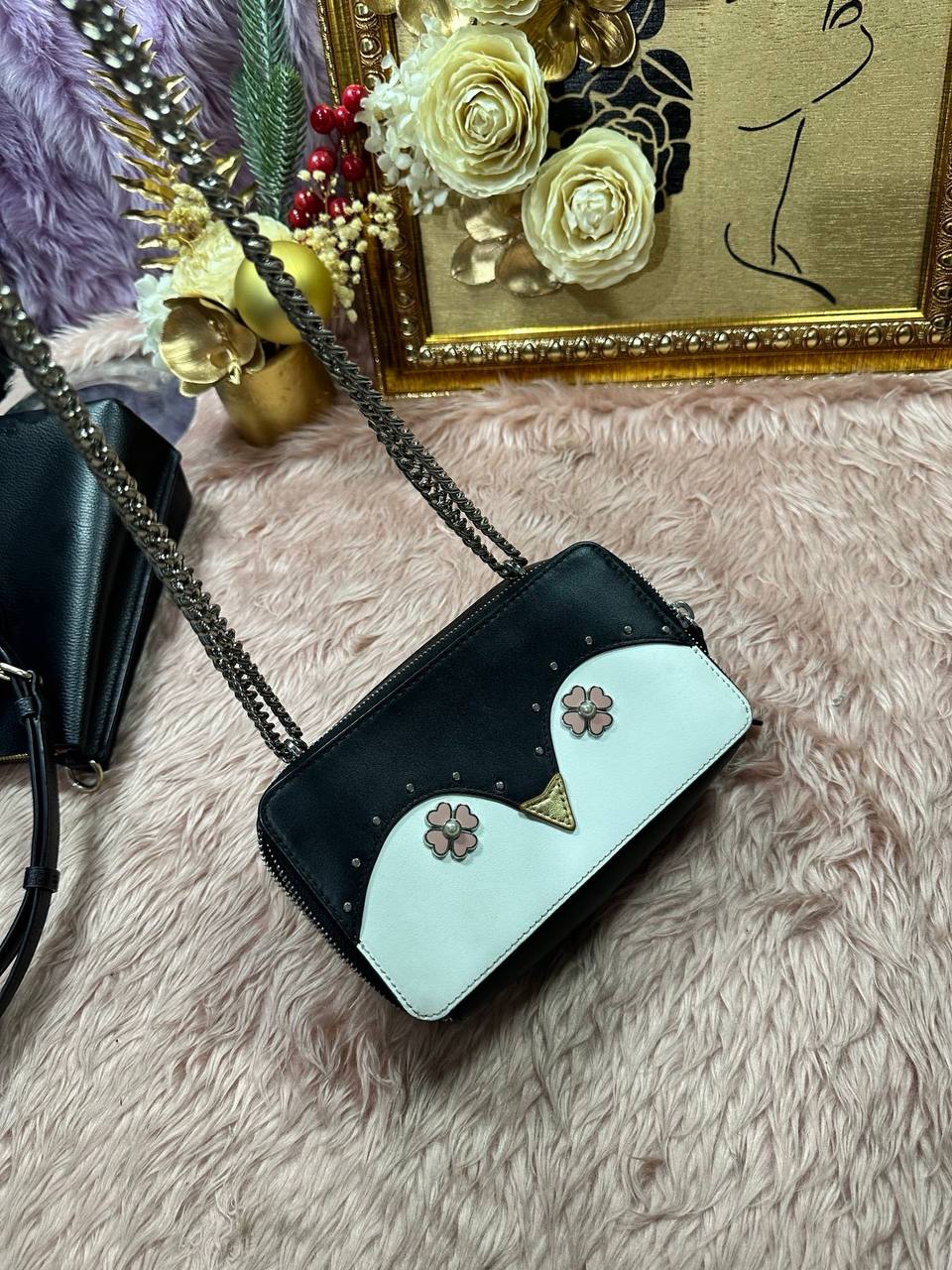 AUTHENTIC/ORIGINAL Preloved KS Penguin Frosty Chain Double Zip Crossbody Small Bag