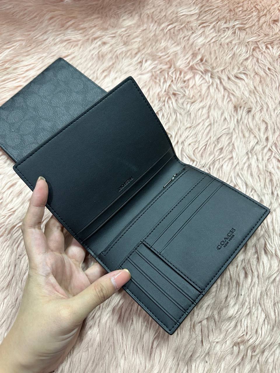 ORIG & IMPORTED COACH Passport Card Case In Signature Canvas Black Wallet