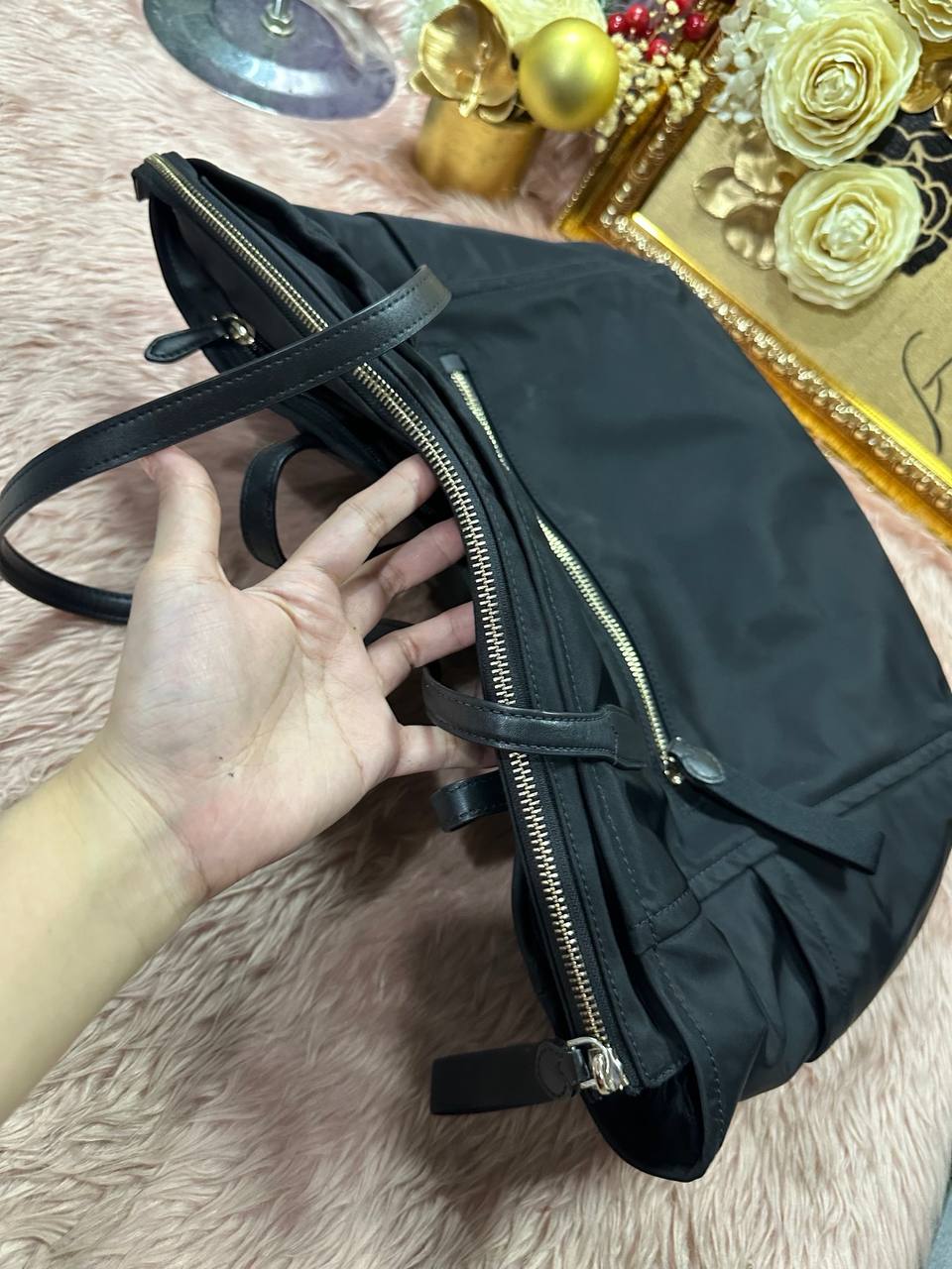 AUTHENTIC/ORIGINAL Preloved KS Chelsea Large Tote Black Nylon Bag