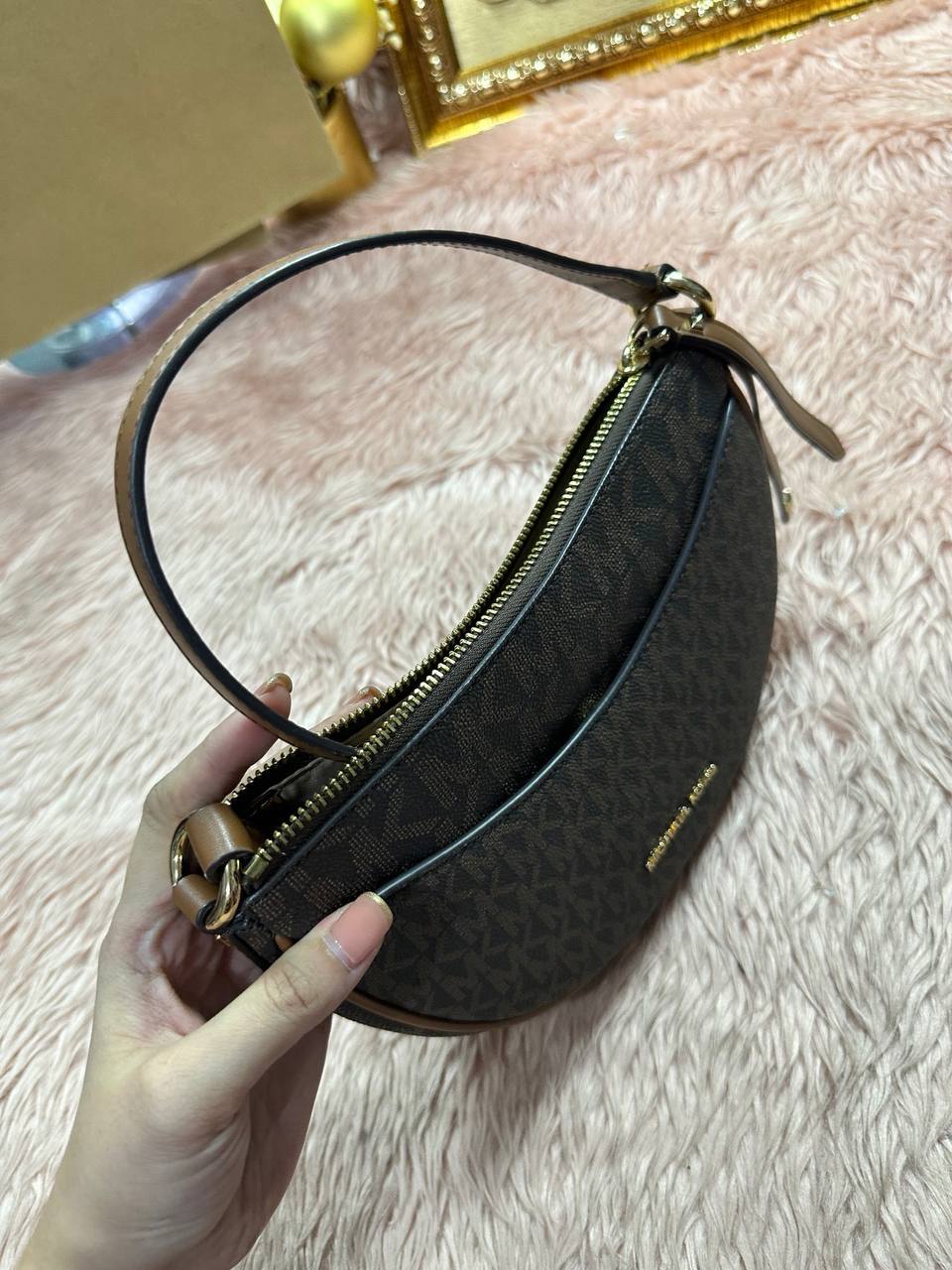 AUTHENTIC/ORIGINAL Preloved MK Signature Dover Small Half Moon Crossbody Bag Brown