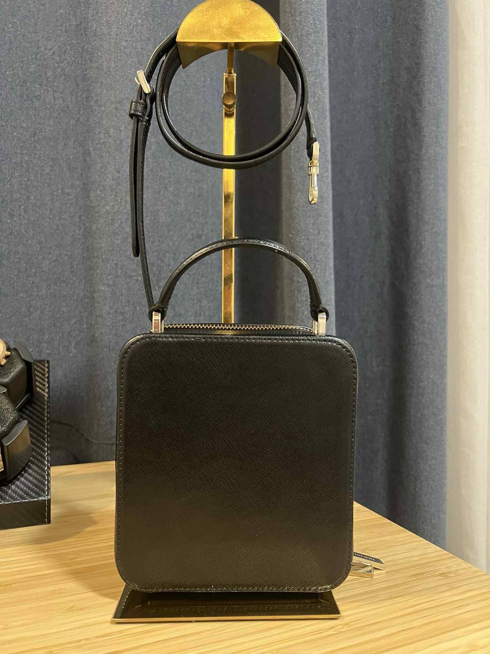 AUTHENTIC/ORIGINAL Preloved KS Daisy Vanity Crossbody Small Bag in Black
