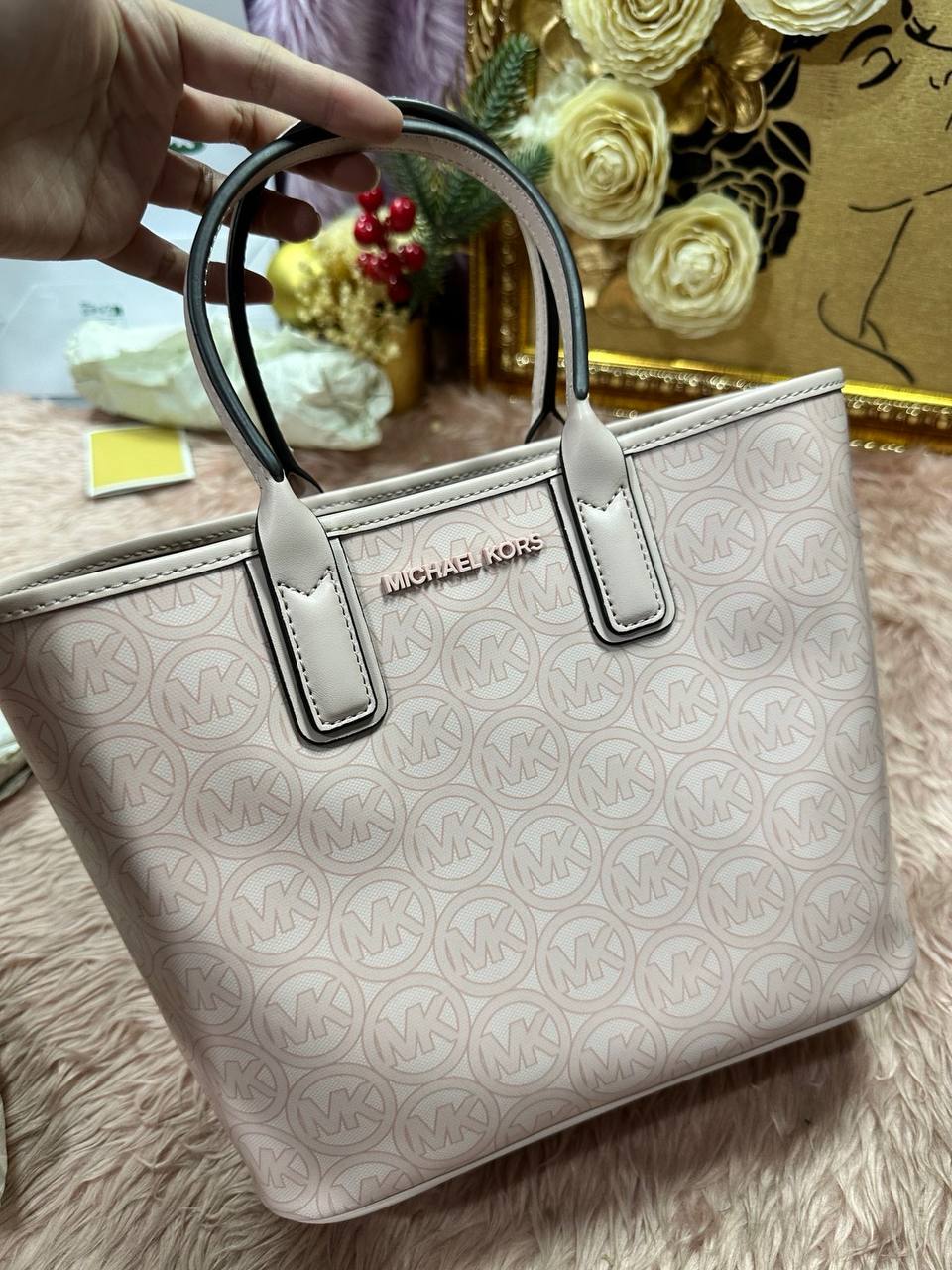 ORIG & IMPORTED MICHAEL KORS MK Jodie Small Logo Jacquard Tote Bag Pink